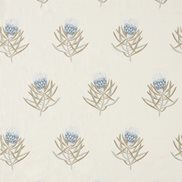Sanderson Tyg Protea Flower China blue/Linen